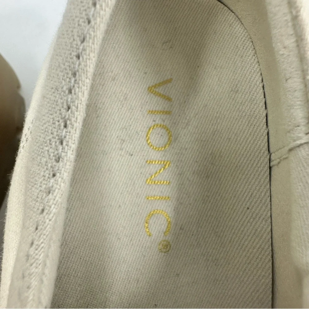 VIONIC Cream Ezrie Platform Sneakers Chunky Heel Lug Sole Aspen Size 6